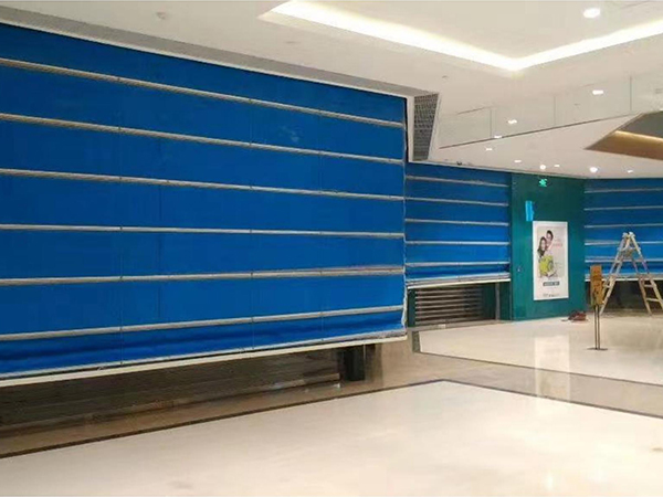 无机布防火卷帘门